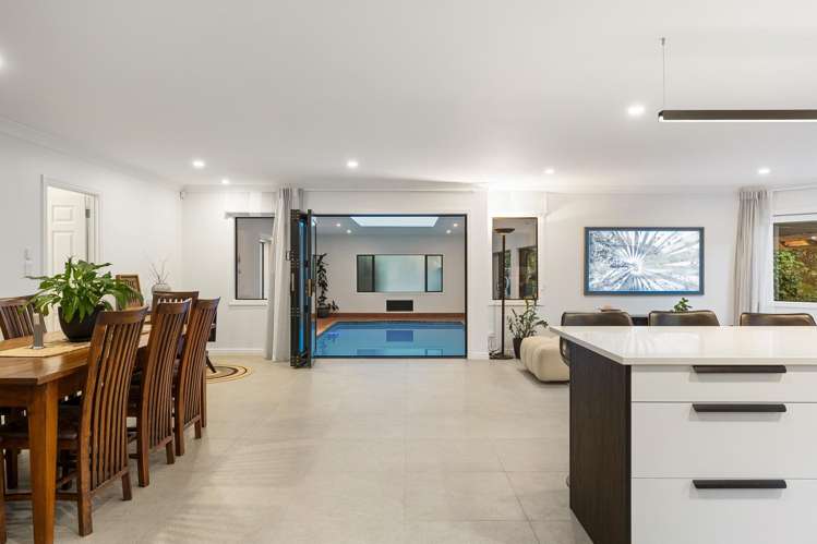 3 Traffic Road Greenhithe_13