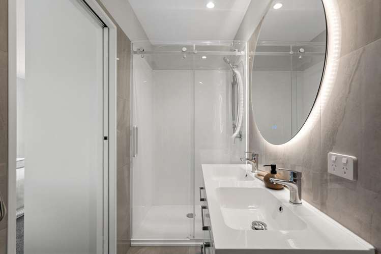 31 Colwyn Street Bryndwr_16