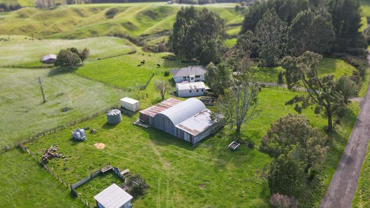 618 Te Weta Road Waikite Valley_15