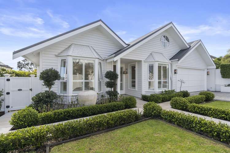 5 Woodside Crescent Saint Heliers_1