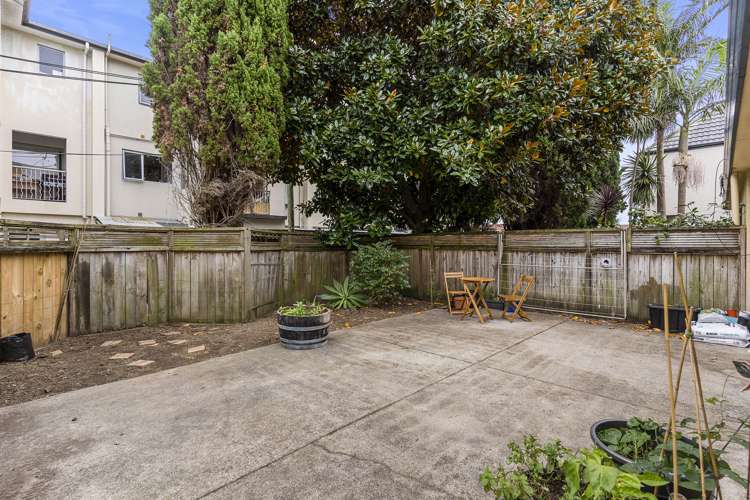 103d Saint Lukes Road Sandringham_15