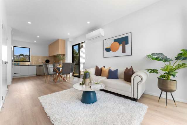 6a Julia Place Totara Vale_4