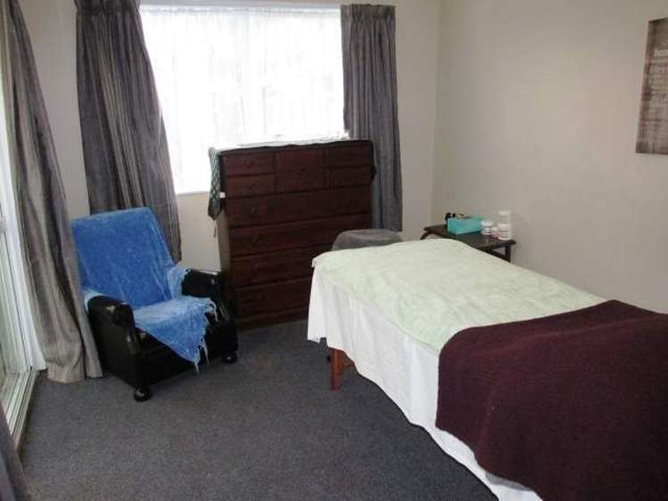 63 Dick Street Reefton_24