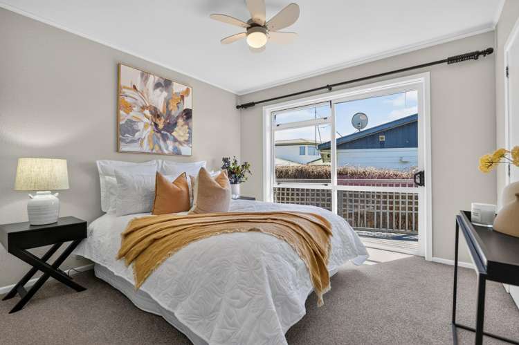 27 Joanna Place Deanwell_13