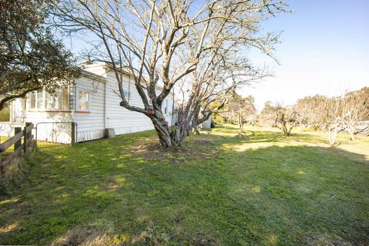 42 Boord Crescent Kumeu_22
