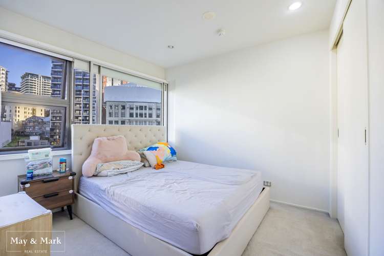 806/18 Beach Road Auckland Central_6