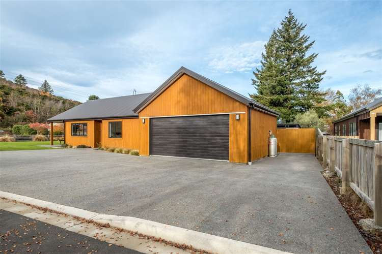 1 Dumblane Way Hanmer Springs_25