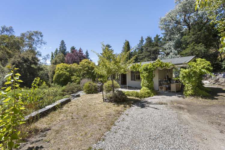 151 Church Road Luggate_10