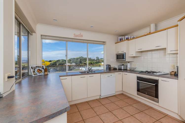 2 Ocean View Road Cable Bay_13