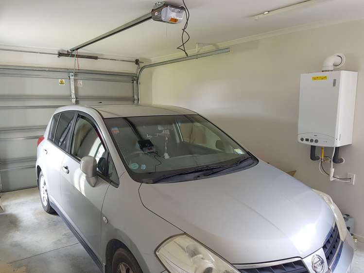 11 Henrietta Maxwell Grove Wainuiomata_24