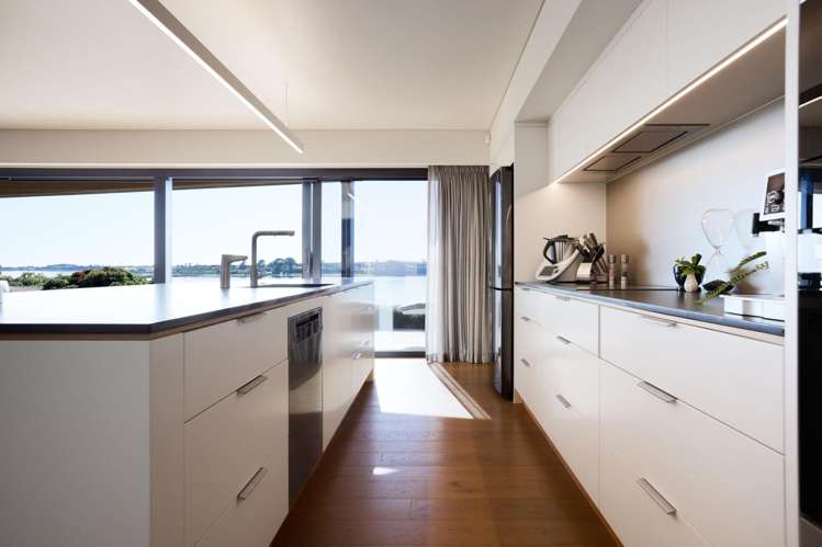 3 Fourth Avenue Avenues_7