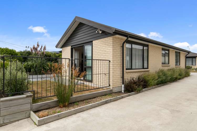 8 Savage Crescent Upper Hutt_11