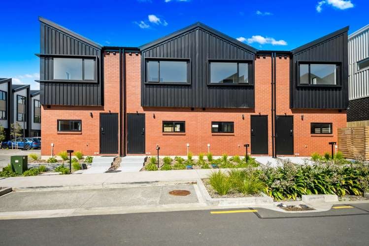 11 & 17 Hokoteta Street Mount Wellington_15