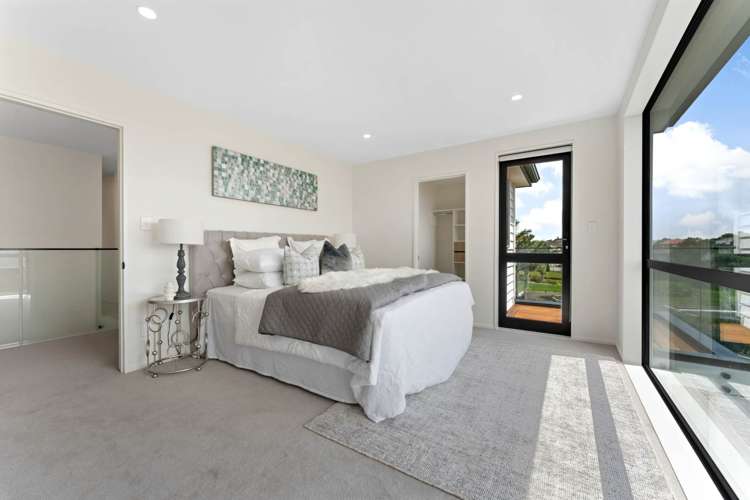 14 Matau Rise Te Atatu Peninsula_15