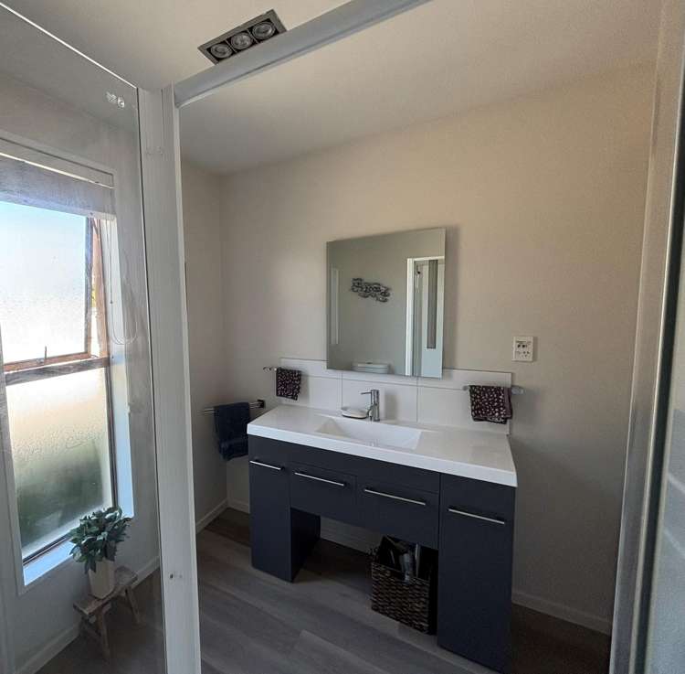 98 Clothiers Road Swannanoa_10