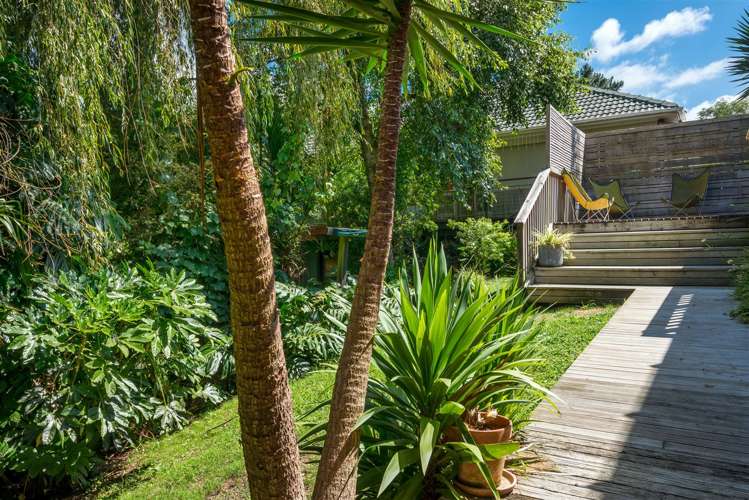 1010a Great North Road Point Chevalier_26