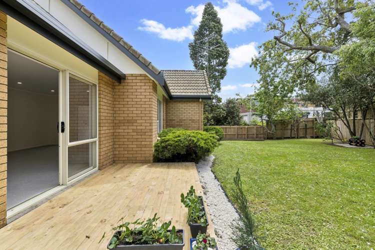 2/55 Moore Street Howick_19