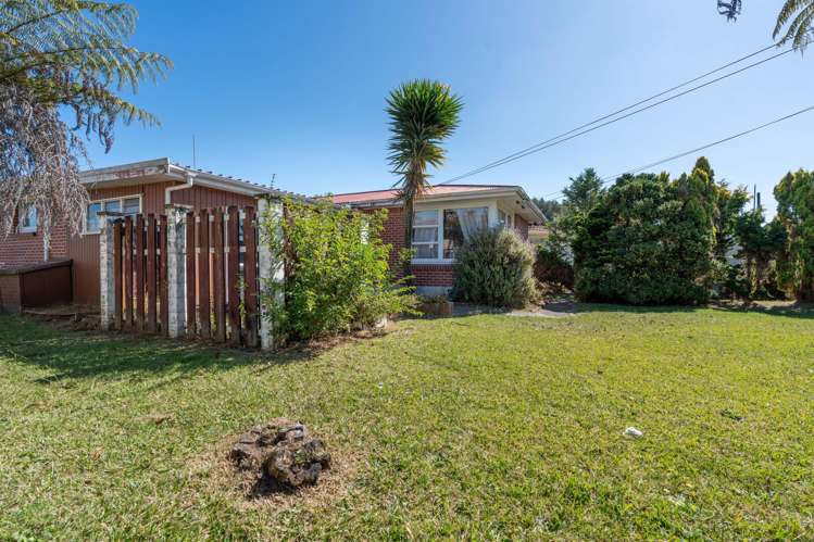 34 Fenwick Crescent Hillcrest_24
