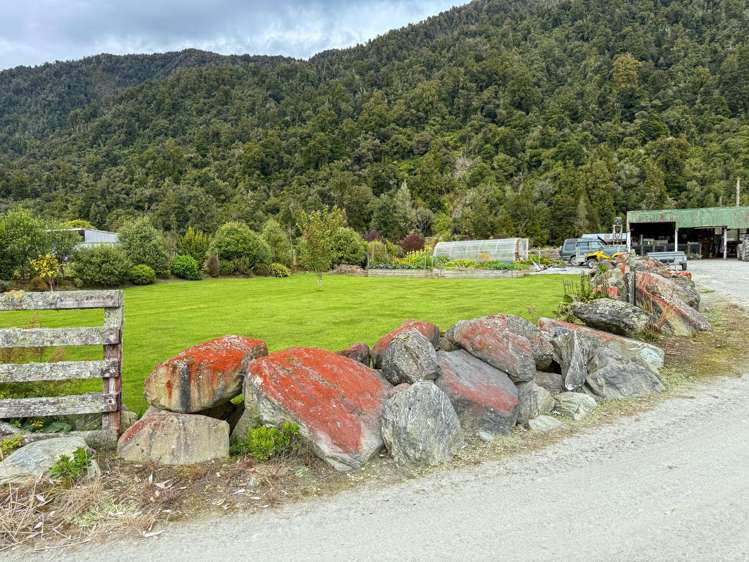 221 Docherty Creek Rd and Waiho Flat Road Franz Josef_8