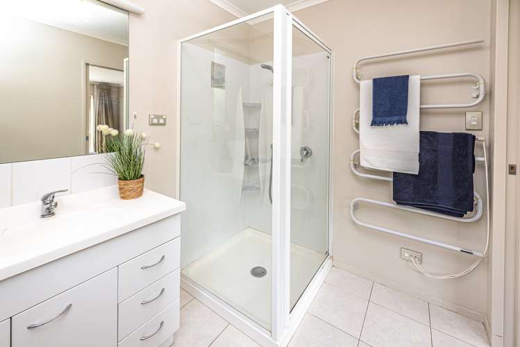 64 Parkdale Drive Aramoho_14