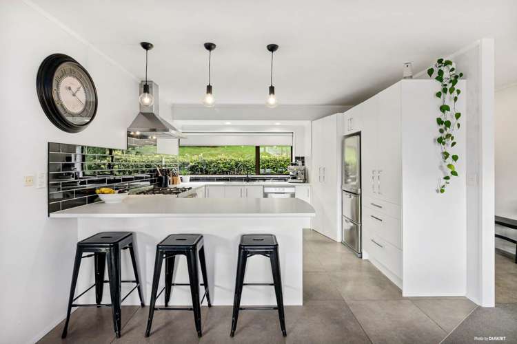 126 Cape Hill Road Pukekohe_6