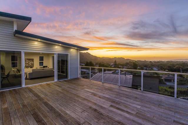 64 Kakariki Grove Waikanae_1