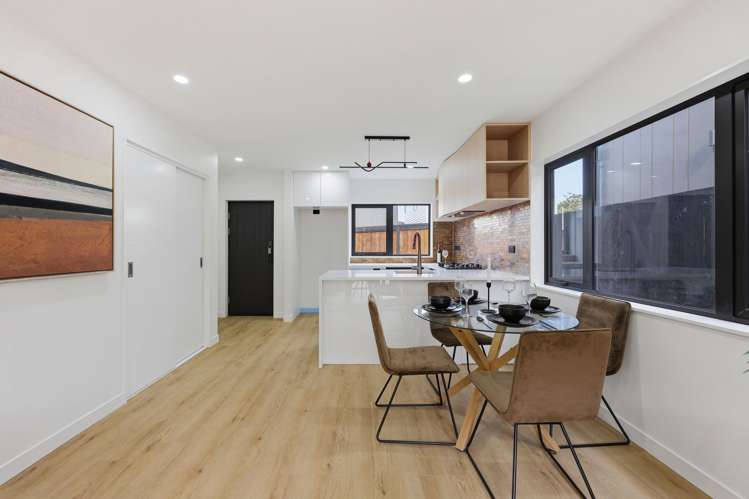 Lot 1&2/82 Botany Road Botany Downs_7