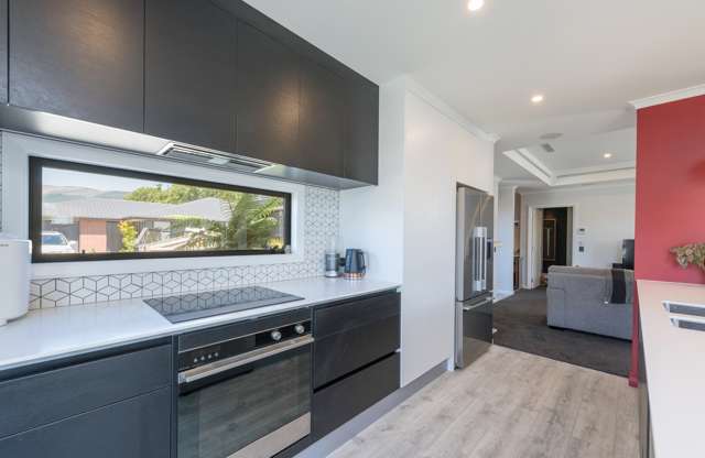 69 Malone Crescent Richmond_3