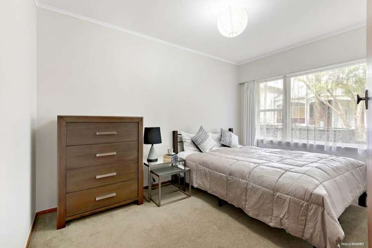 1/8 Tawera Road Greenlane_8