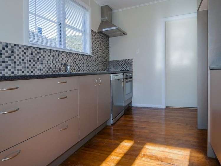 9 Farmer Crescent Taita_13