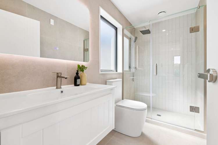 5D La Perouse Street Botany Downs_16