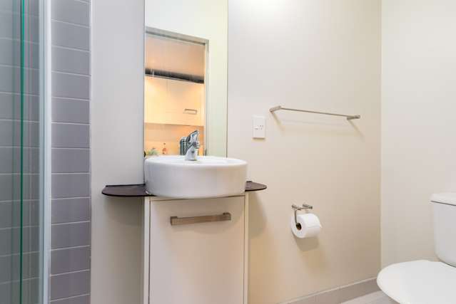 603/10 Waterloo Quadrant Auckland Central_4
