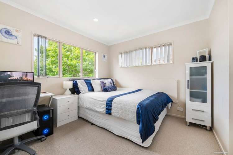 81 Baverstock Road Flat Bush_13