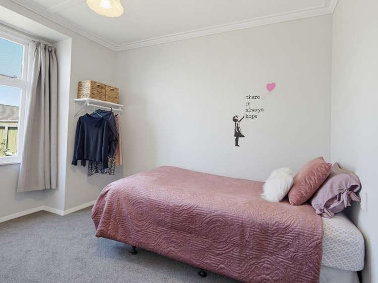 23 Godwin Crescent College Estate_22