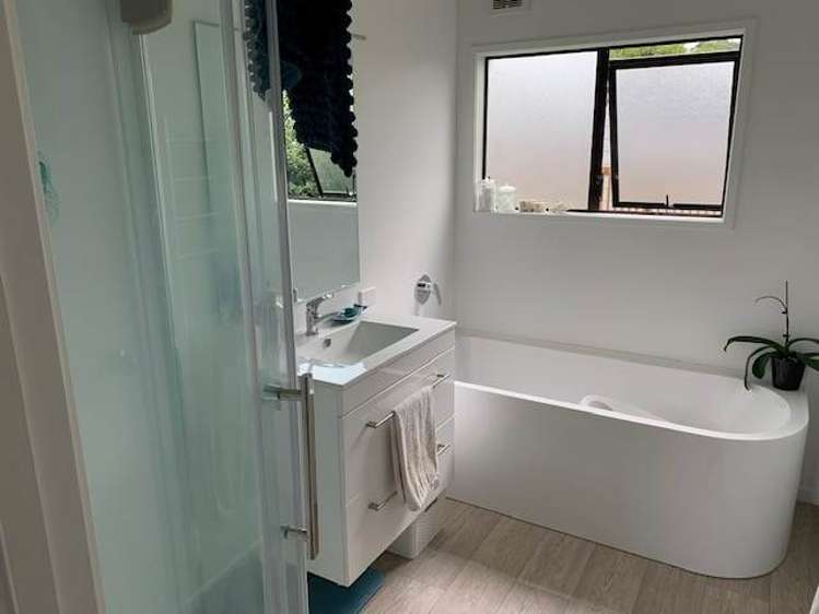 34 Holiday Road Stanmore Bay_10