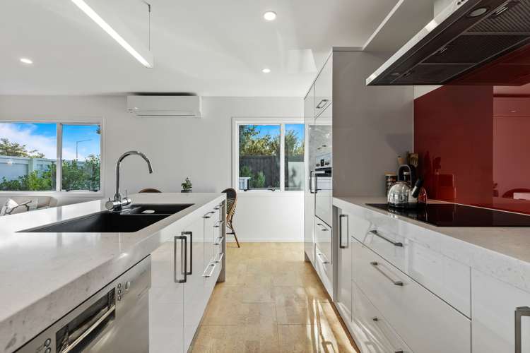 156 Albany Highway Greenhithe_7