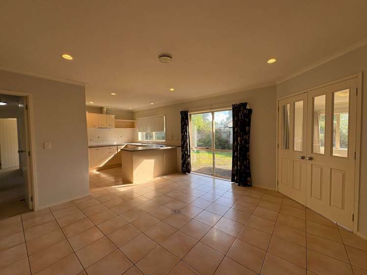 6 Atworth Way Pakuranga Heights_5