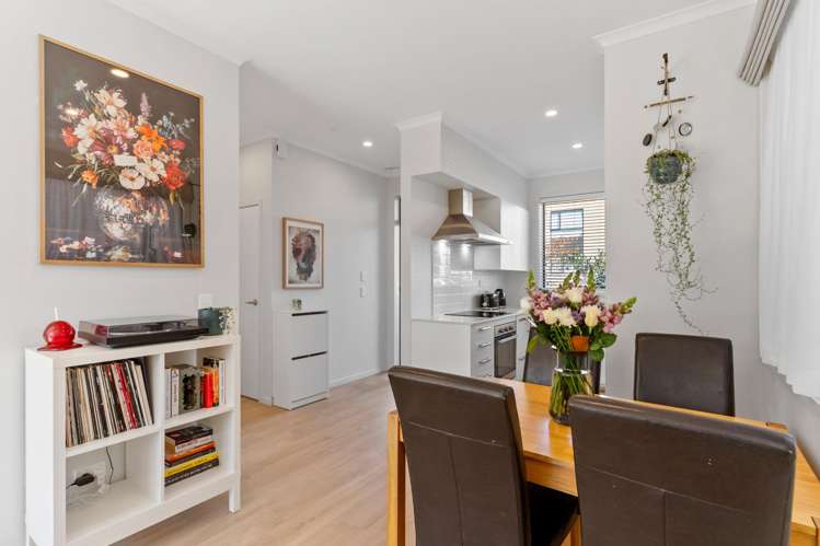 22 David Carnegie Road_4