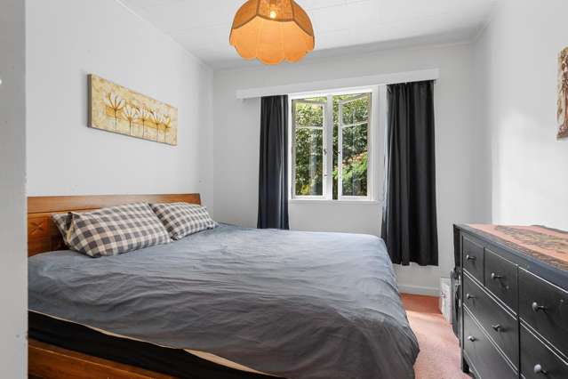 8 Foxhill Cemetery Road Wakefield_4