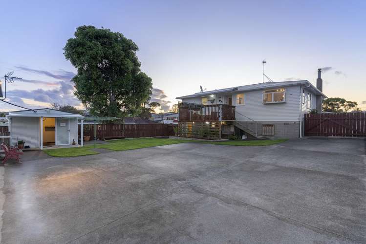 102 Barrack Road Mount Wellington_17