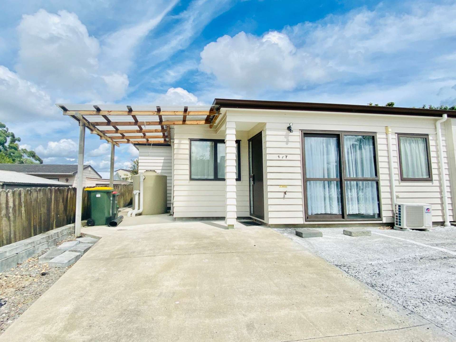 1/7 Topaz Place Wiri_0