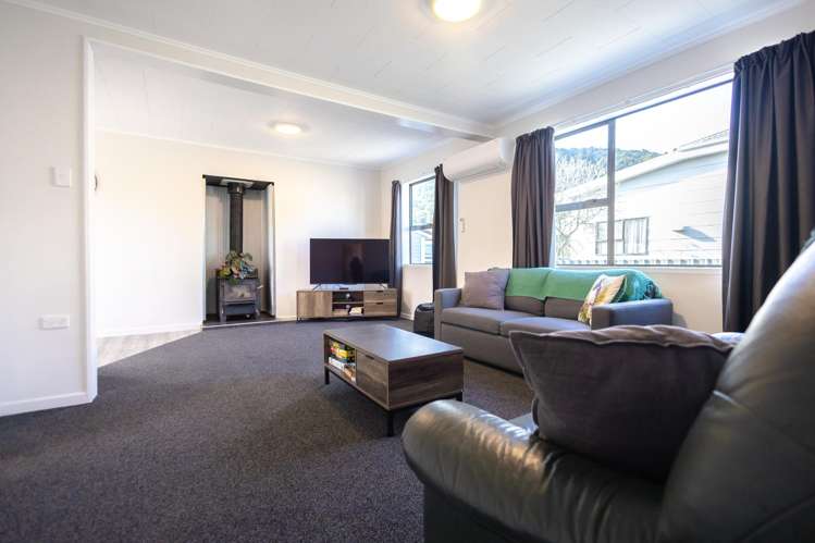 61 Fox Street Cobden_15