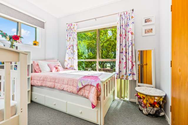 8 Penton Road Stanmore Bay_4