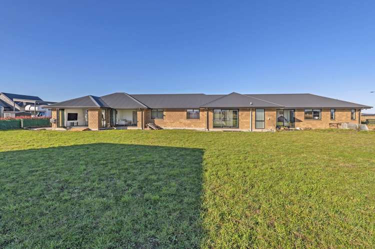 56 Summers Road Darfield_33