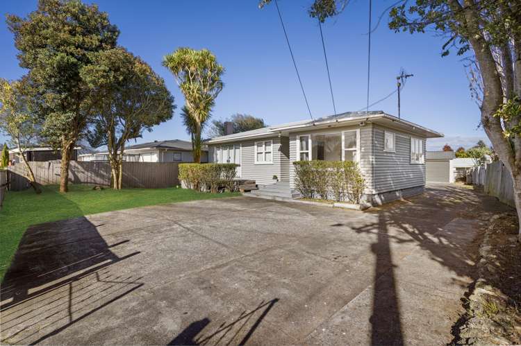 97 Gloucester Road Manurewa_11
