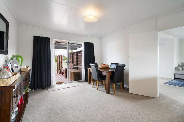 10 Suffolk Crescent Feilding_3