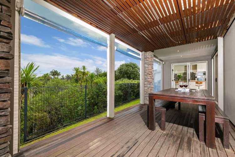 9 Dressage Lane Greenhithe_10