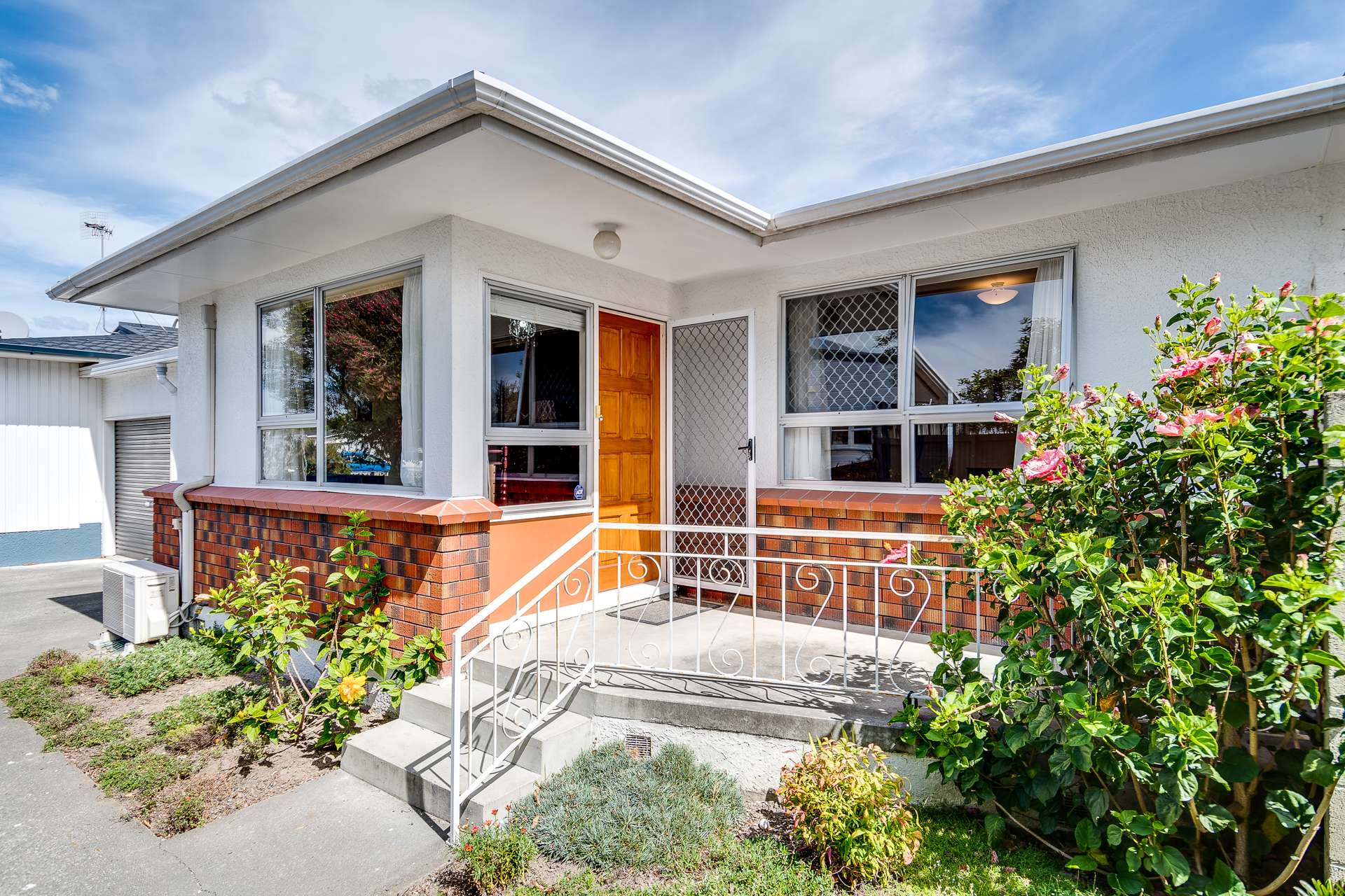 2/23 Latham Street Napier South_0