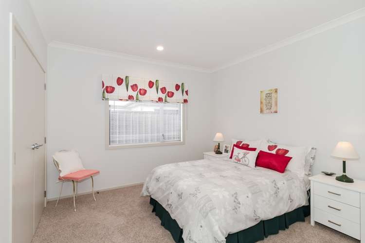 10 Akaroa Road Poraiti_13