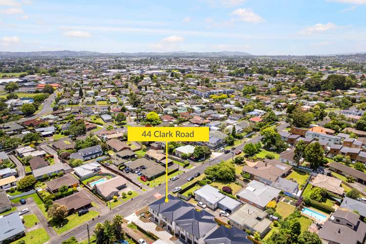 5&6/44 Clark Road Papakura_16